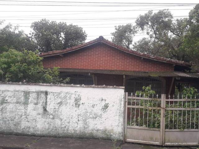 #435 - Casa para Venda em Cubatão - SP