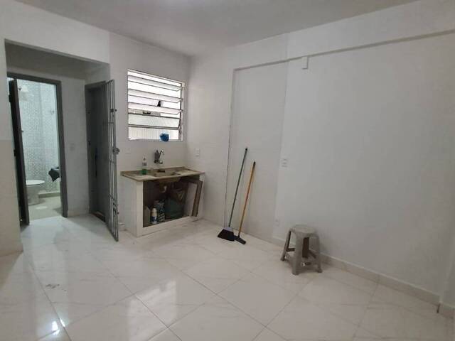 #451 - Apartamento para Venda em São Vicente - SP - 2