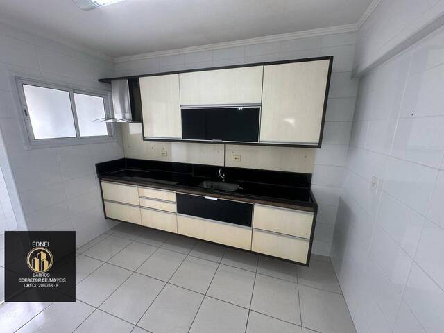 #540 - Apartamento para Venda em Praia Grande - SP