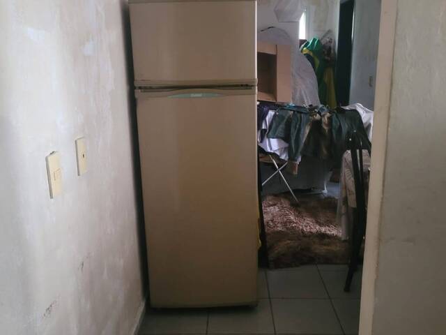 #594 - Apartamento para Venda em Cubatão - SP