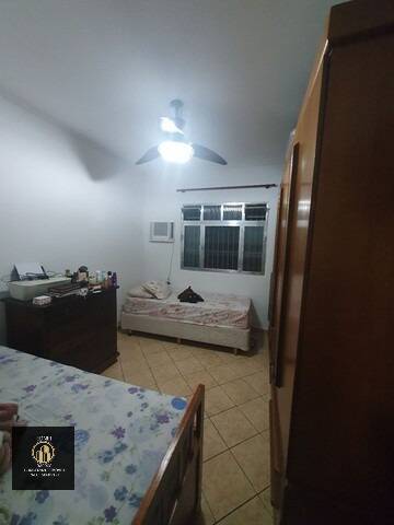 Casa à venda com 2 quartos, 84m² - Foto 9