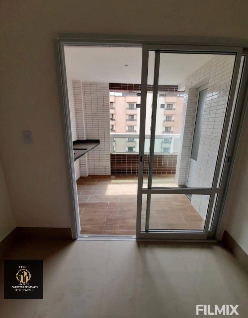 Apartamento à venda com 2 quartos, 80m² - Foto 4