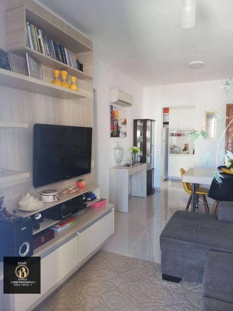 Apartamento à venda com 2 quartos, 81m² - Foto 2