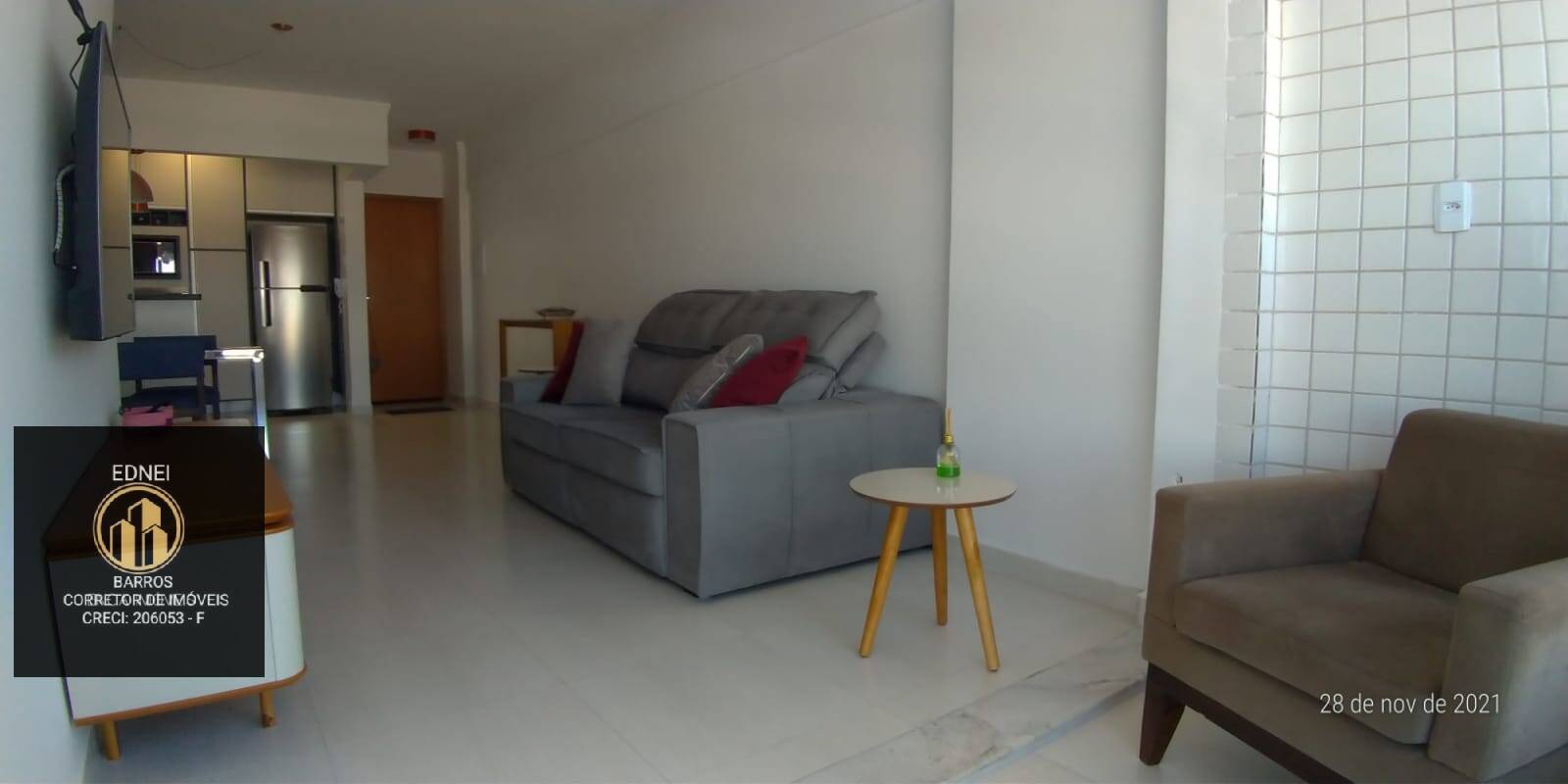 Apartamento à venda com 2 quartos, 80m² - Foto 3