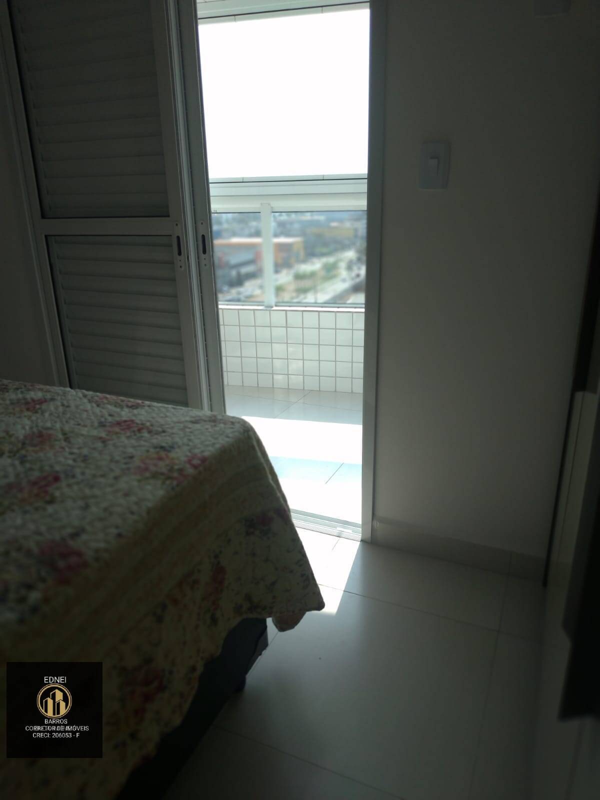 Apartamento à venda com 2 quartos, 80m² - Foto 12