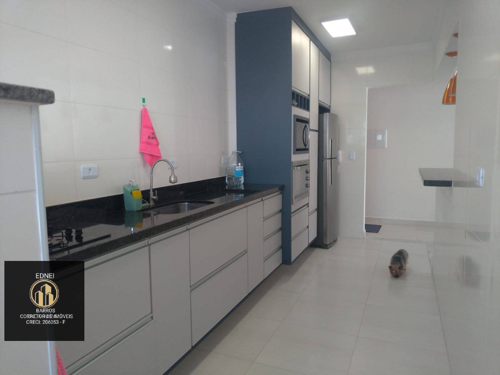 Apartamento à venda com 2 quartos, 80m² - Foto 19