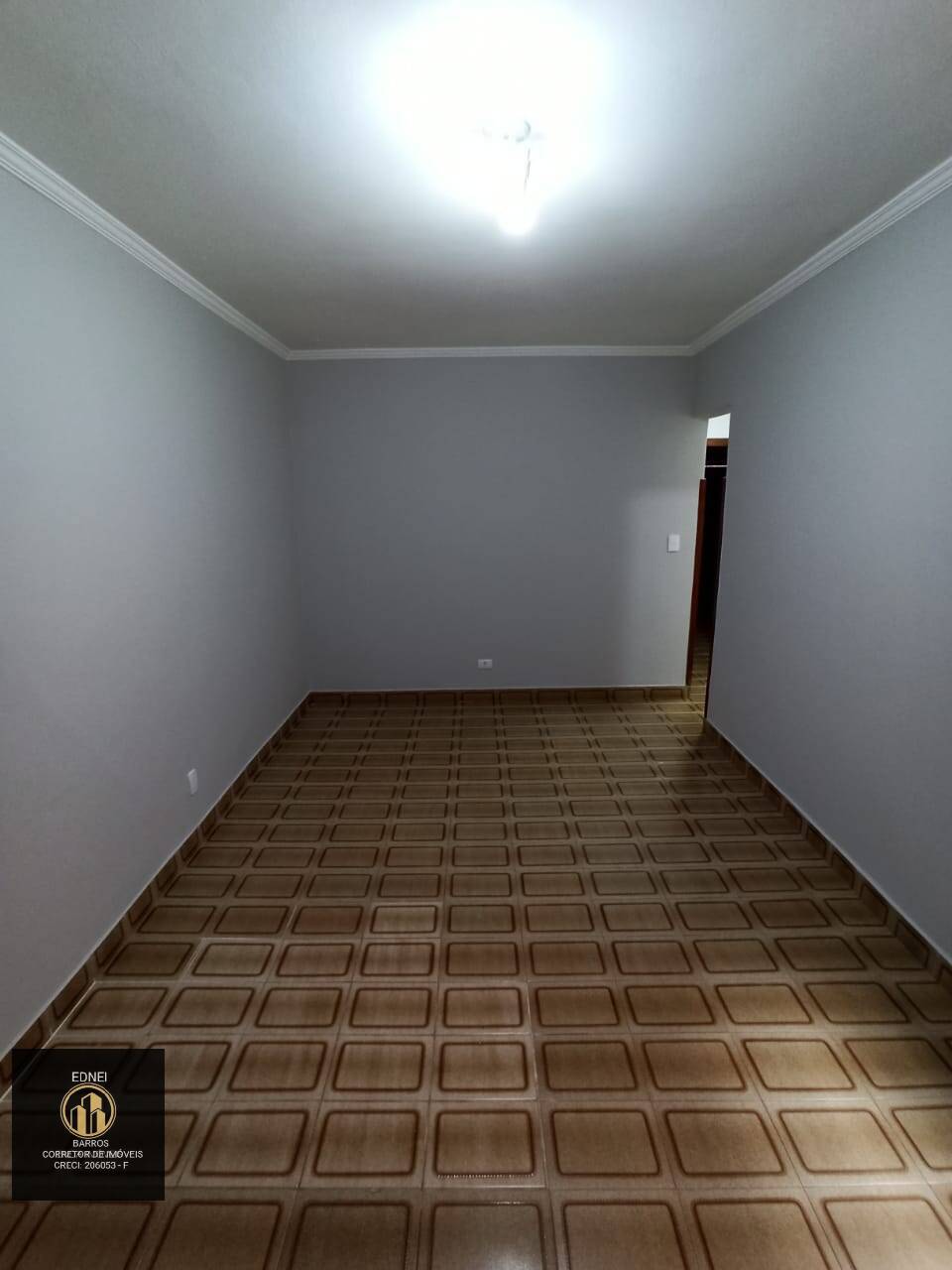 Apartamento à venda com 2 quartos, 57m² - Foto 1