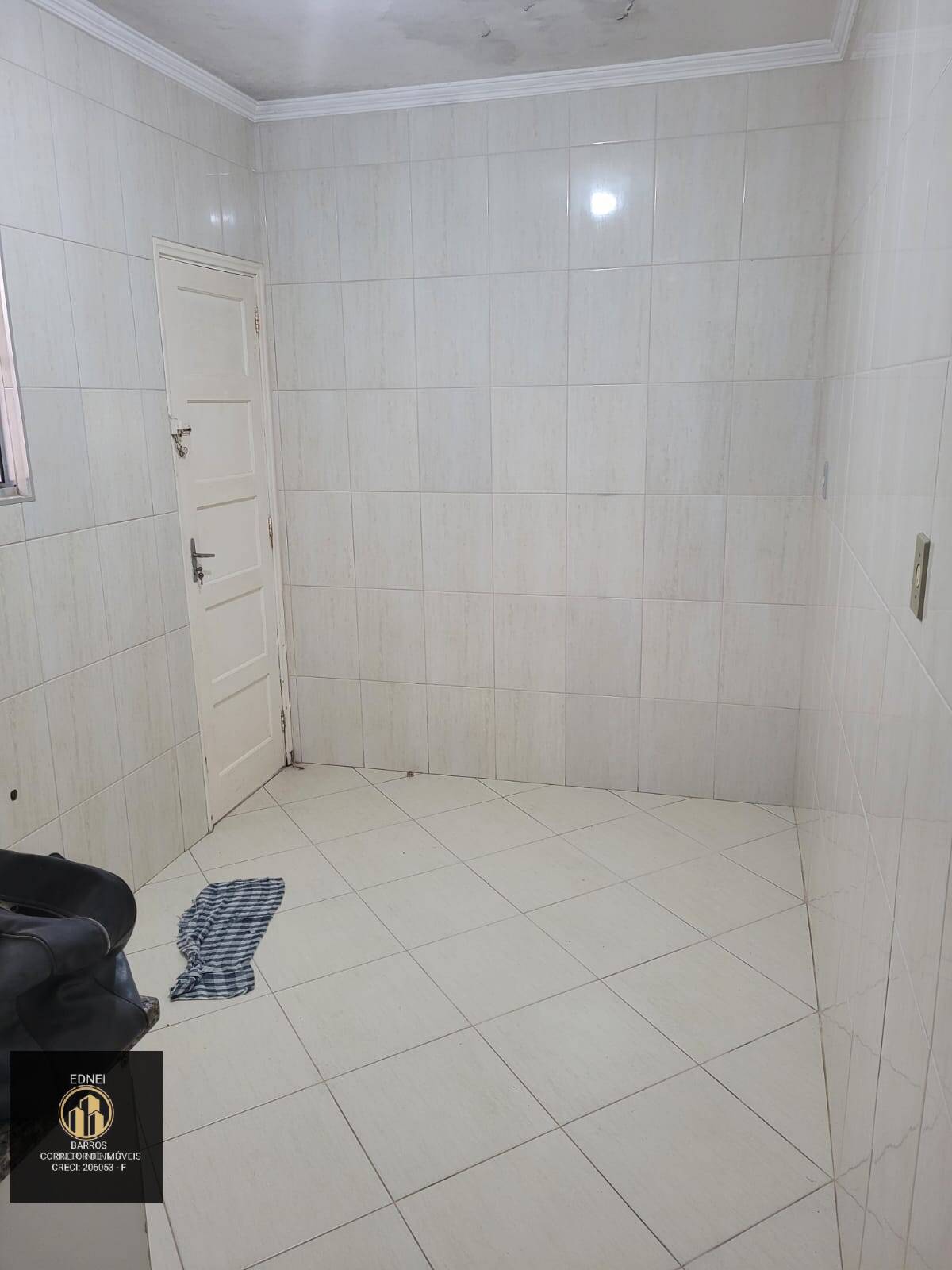 Apartamento à venda com 2 quartos, 68m² - Foto 6