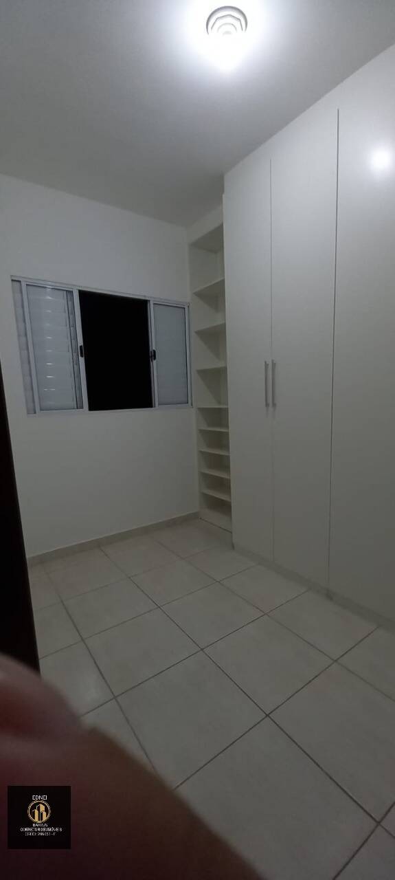 Casa à venda com 2 quartos, 55m² - Foto 15