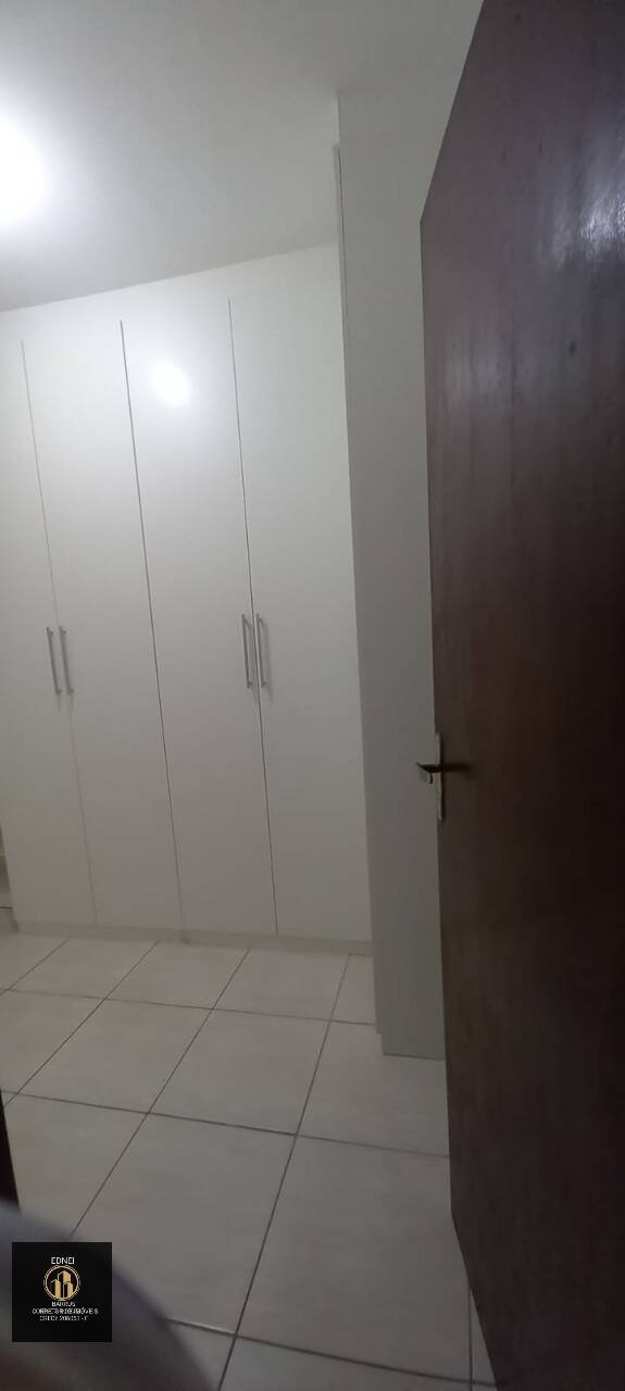 Casa à venda com 2 quartos, 55m² - Foto 18