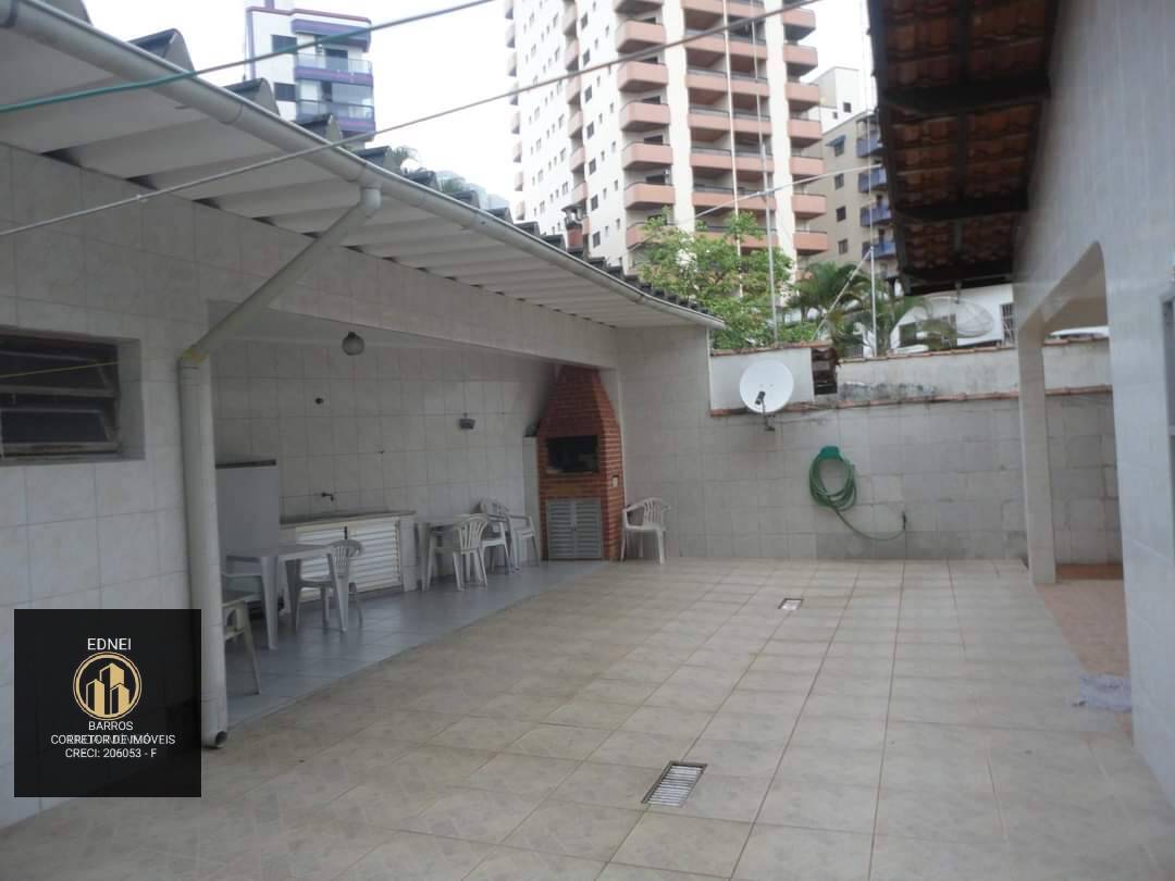 Casa à venda com 2 quartos, 406m² - Foto 1