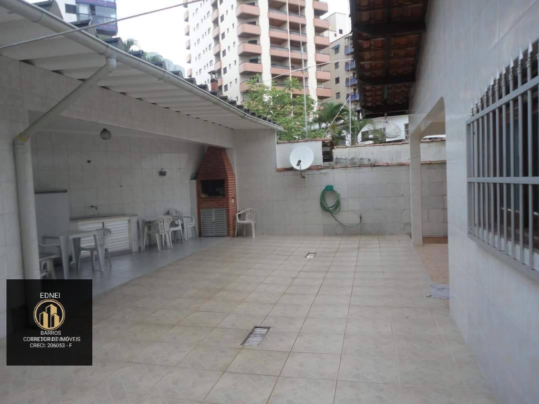 Casa à venda com 2 quartos, 406m² - Foto 6