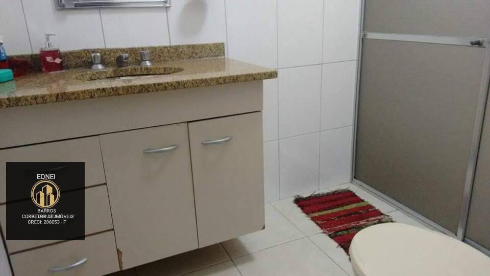 Casa à venda com 2 quartos, 406m² - Foto 12