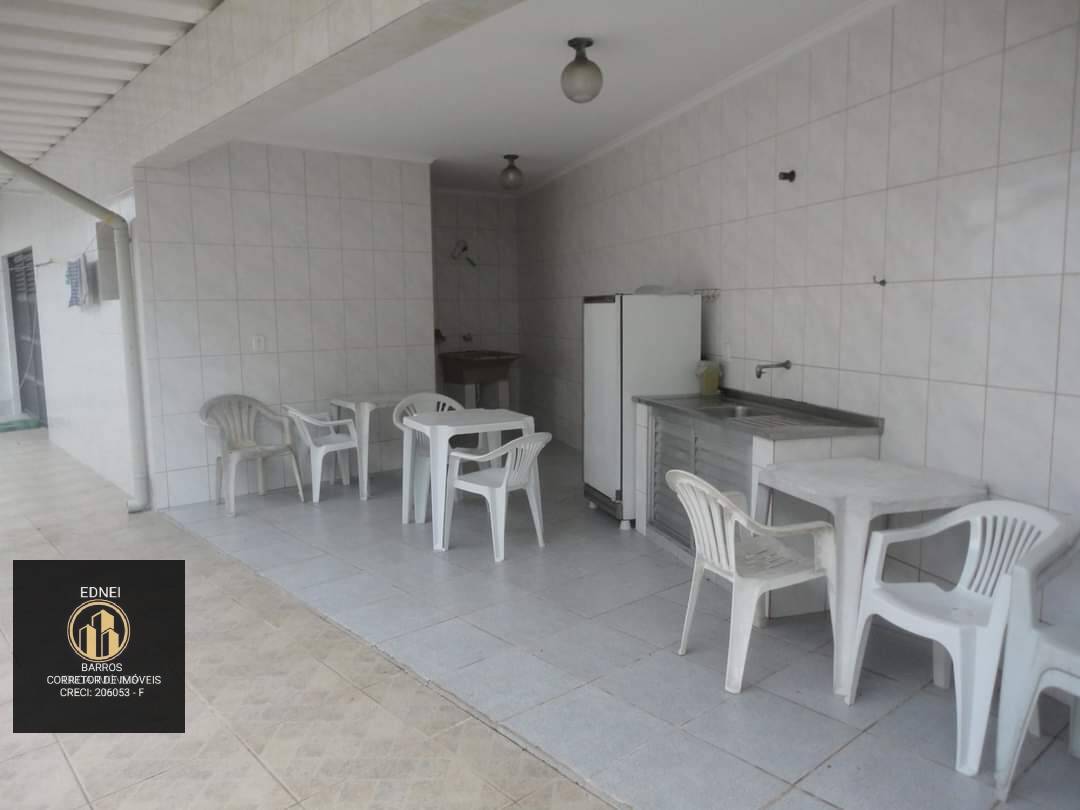 Casa à venda com 2 quartos, 406m² - Foto 11