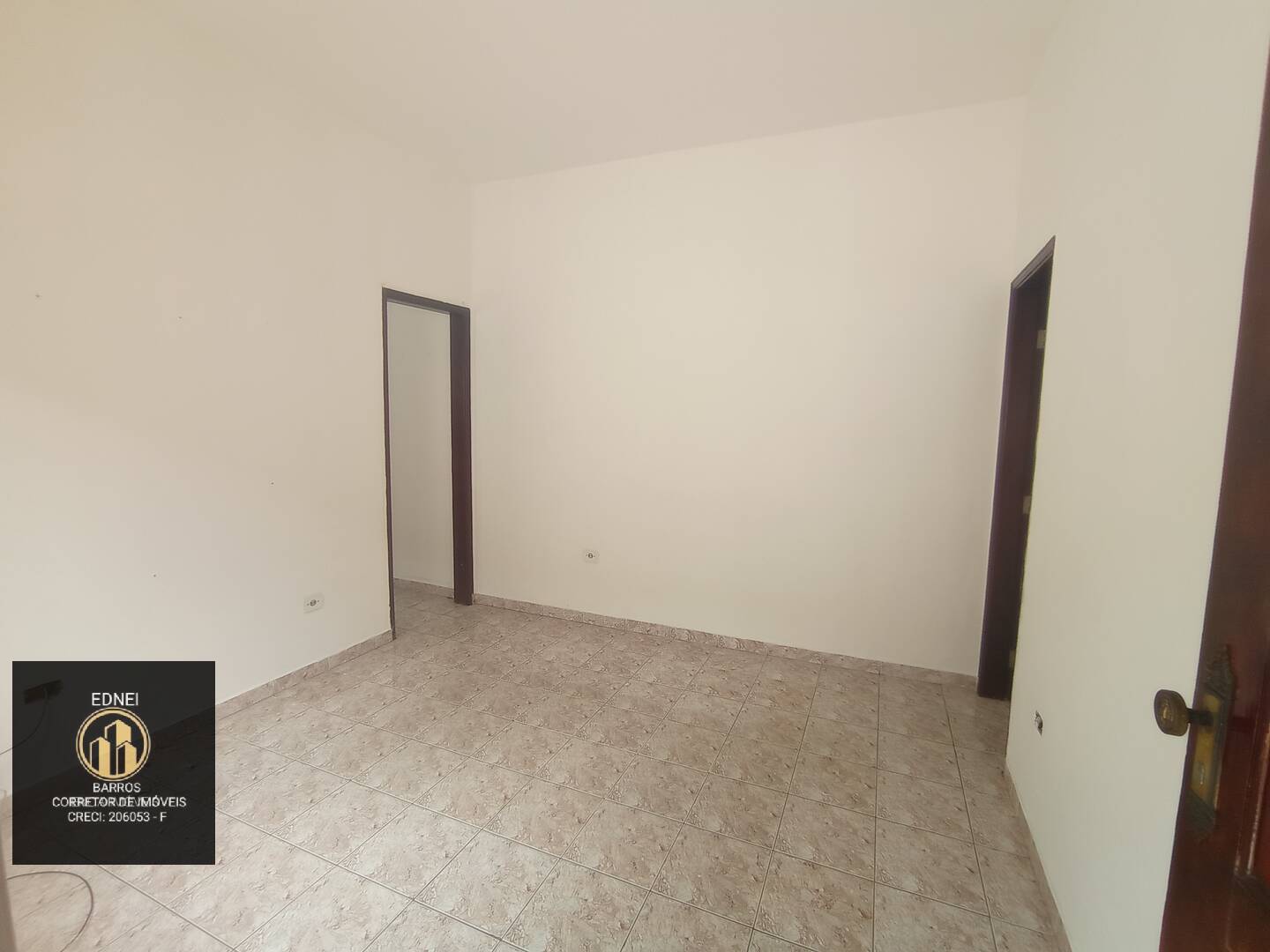 Casa à venda com 1 quarto, 67m² - Foto 5