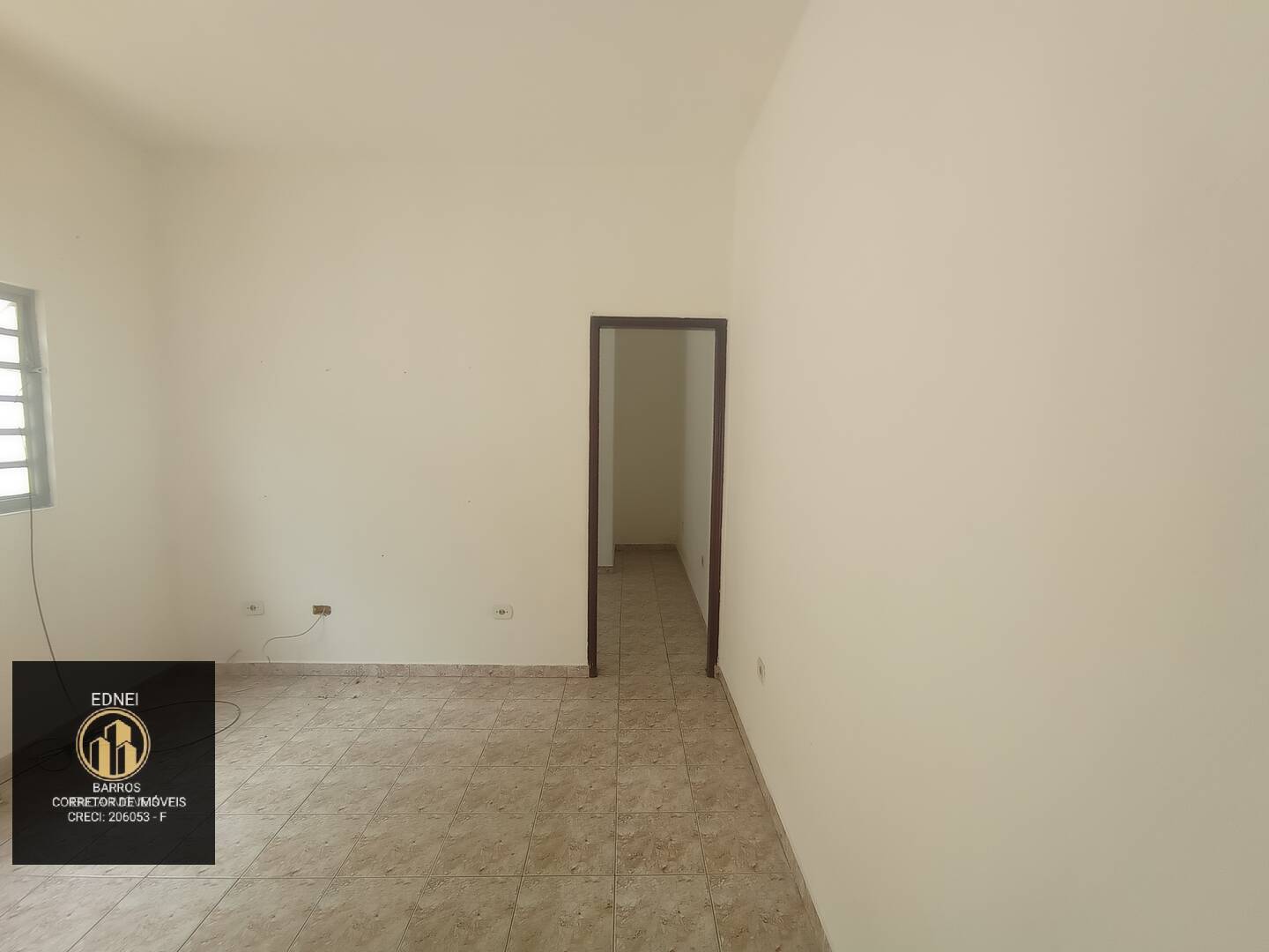 Casa à venda com 1 quarto, 67m² - Foto 12