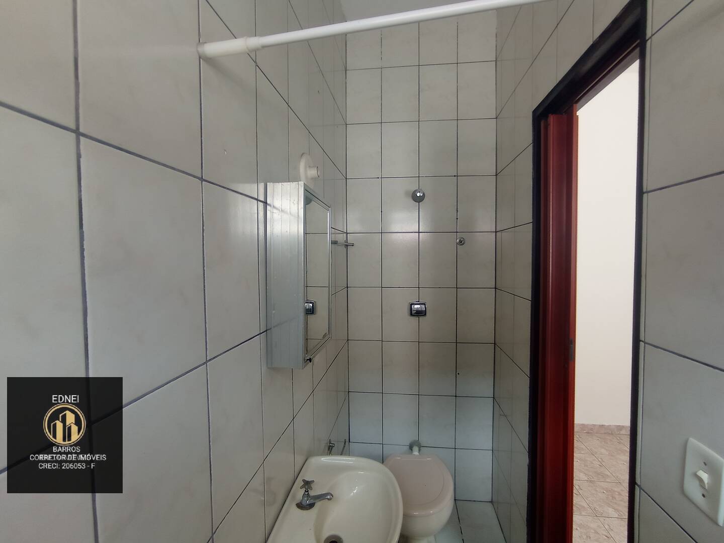 Casa à venda com 1 quarto, 67m² - Foto 14