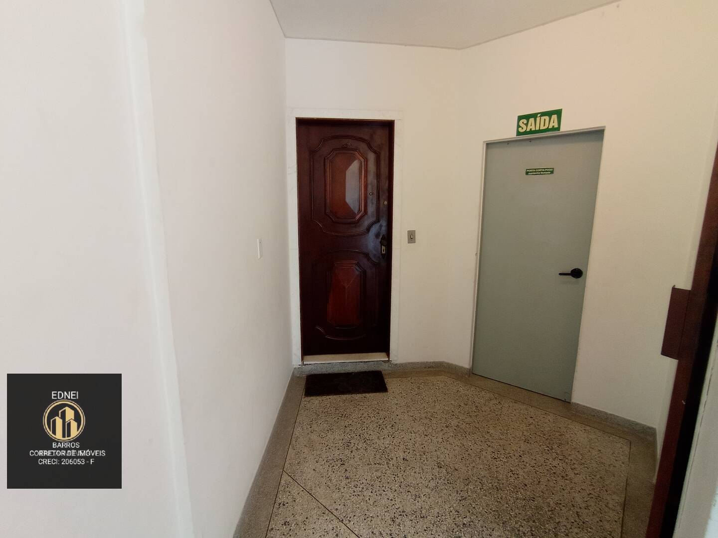 Cobertura à venda com 3 quartos, 260m² - Foto 23