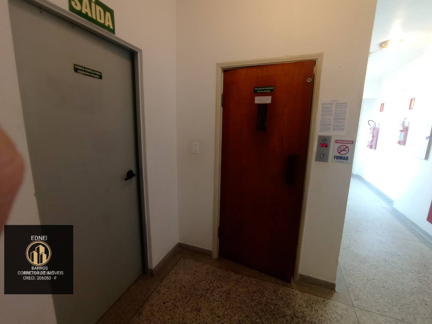 Cobertura à venda com 3 quartos, 260m² - Foto 24