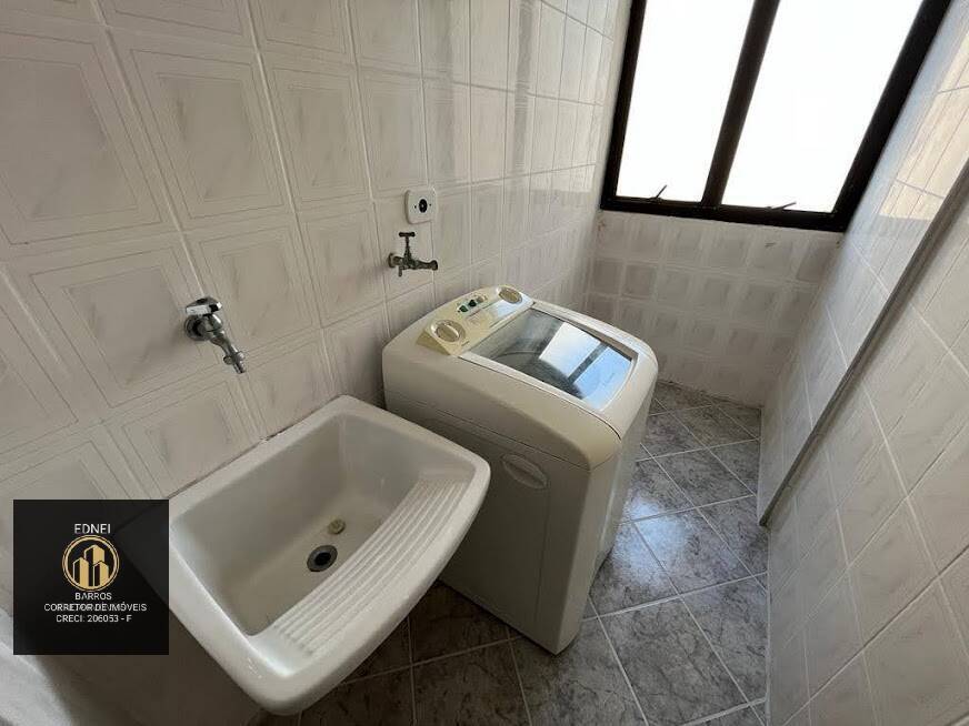 Apartamento à venda com 2 quartos, 60m² - Foto 17