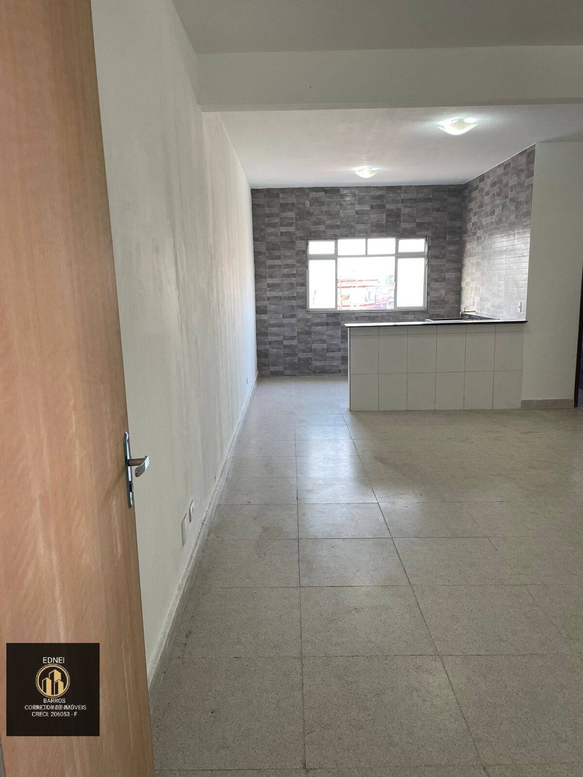 Apartamento para alugar com 1 quarto, 45m² - Foto 5