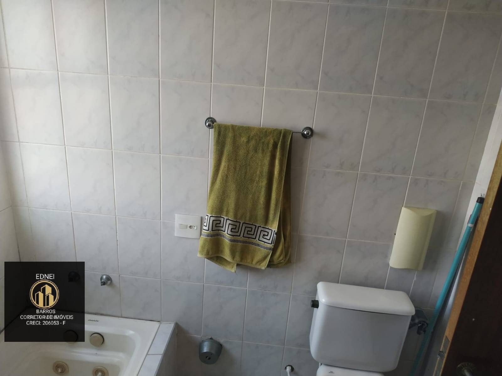 Apartamento à venda com 1 quarto, 45m² - Foto 12