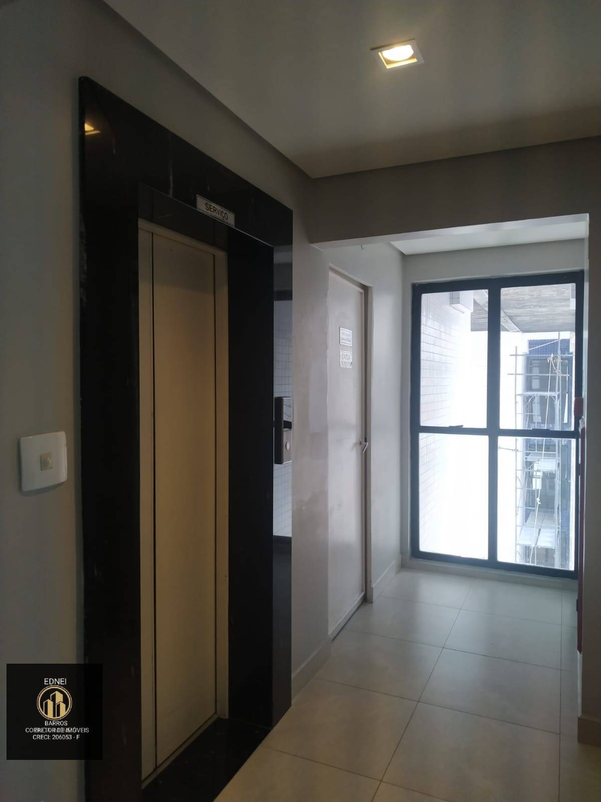 Apartamento à venda com 1 quarto, 45m² - Foto 15