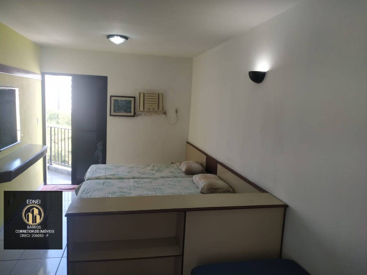 Apartamento à venda com 1 quarto, 45m² - Foto 3