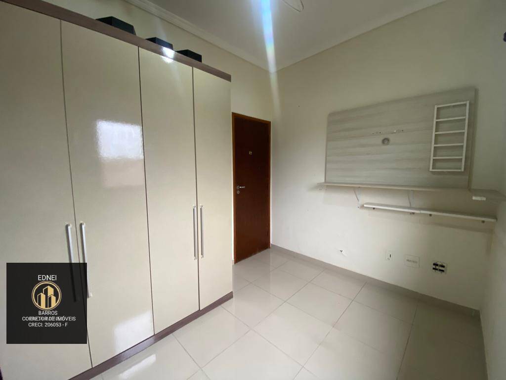 Casa para alugar com 3 quartos, 82m² - Foto 12