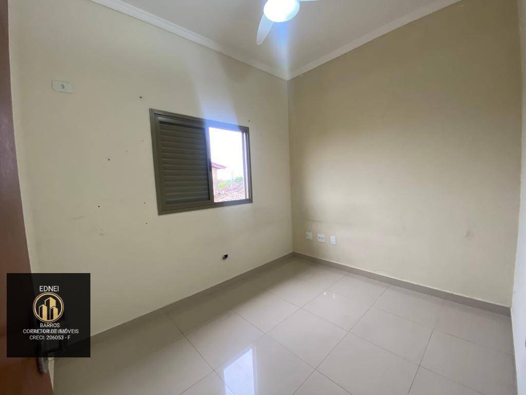 Casa para alugar com 3 quartos, 82m² - Foto 14