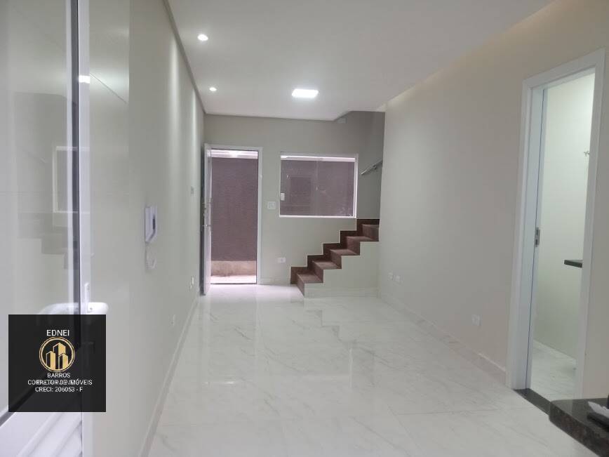 Casa à venda com 2 quartos, 59m² - Foto 1