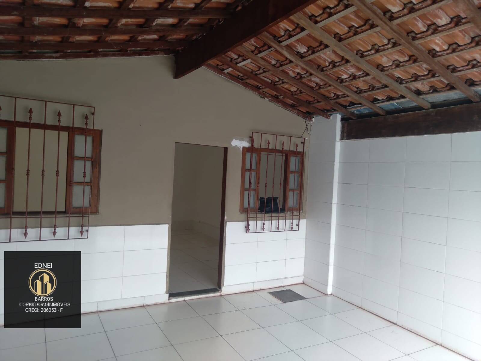 Casa à venda e aluguel com 2 quartos, 134m² - Foto 3