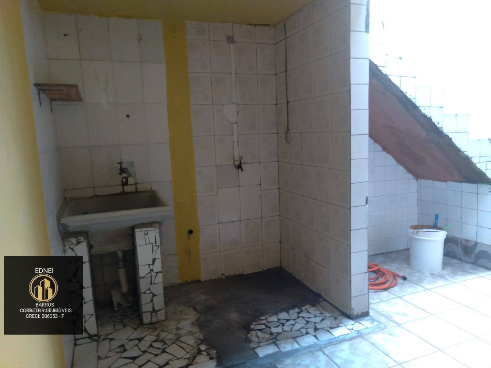 Casa à venda e aluguel com 2 quartos, 134m² - Foto 24