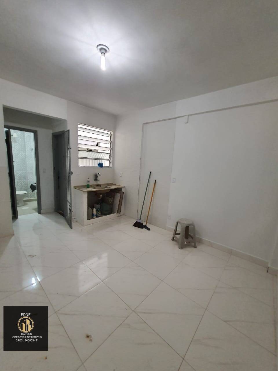 Apartamento à venda com 1 quarto, 19m² - Foto 2