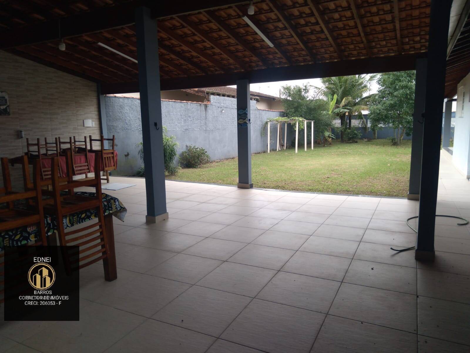 Casa para alugar com 3 quartos, 690m² - Foto 13