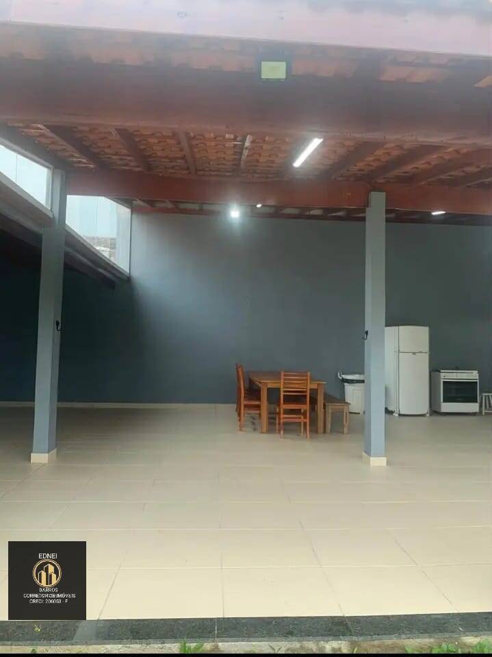 Casa para alugar com 3 quartos, 690m² - Foto 12