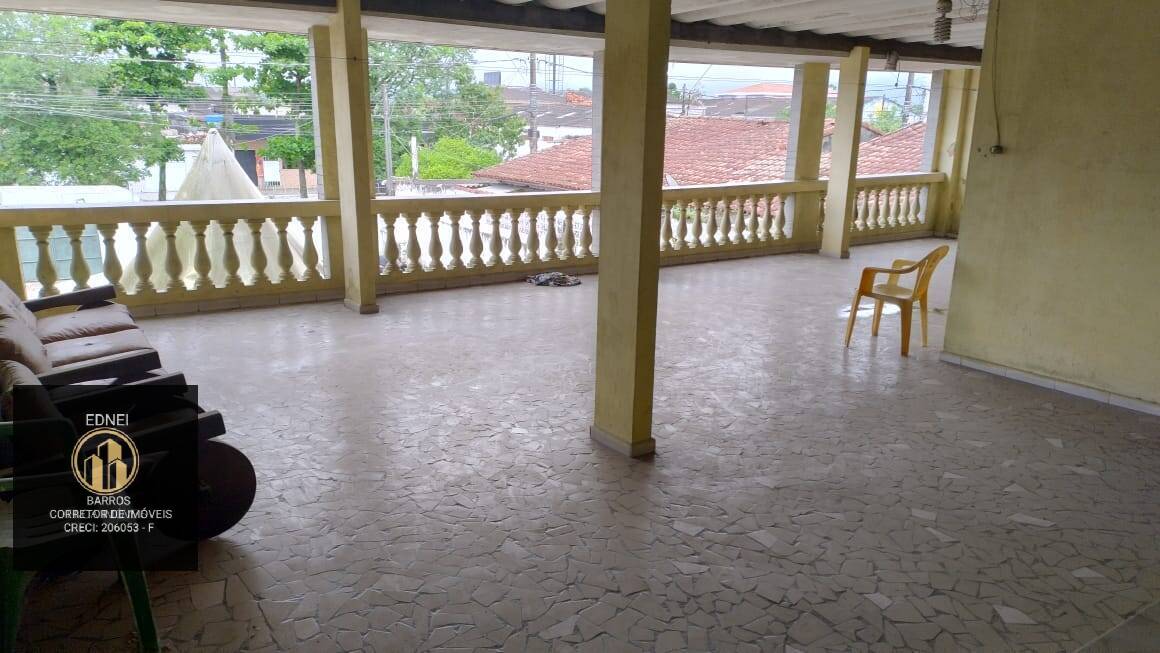 Sobrado à venda com 3 quartos, 360m² - Foto 1