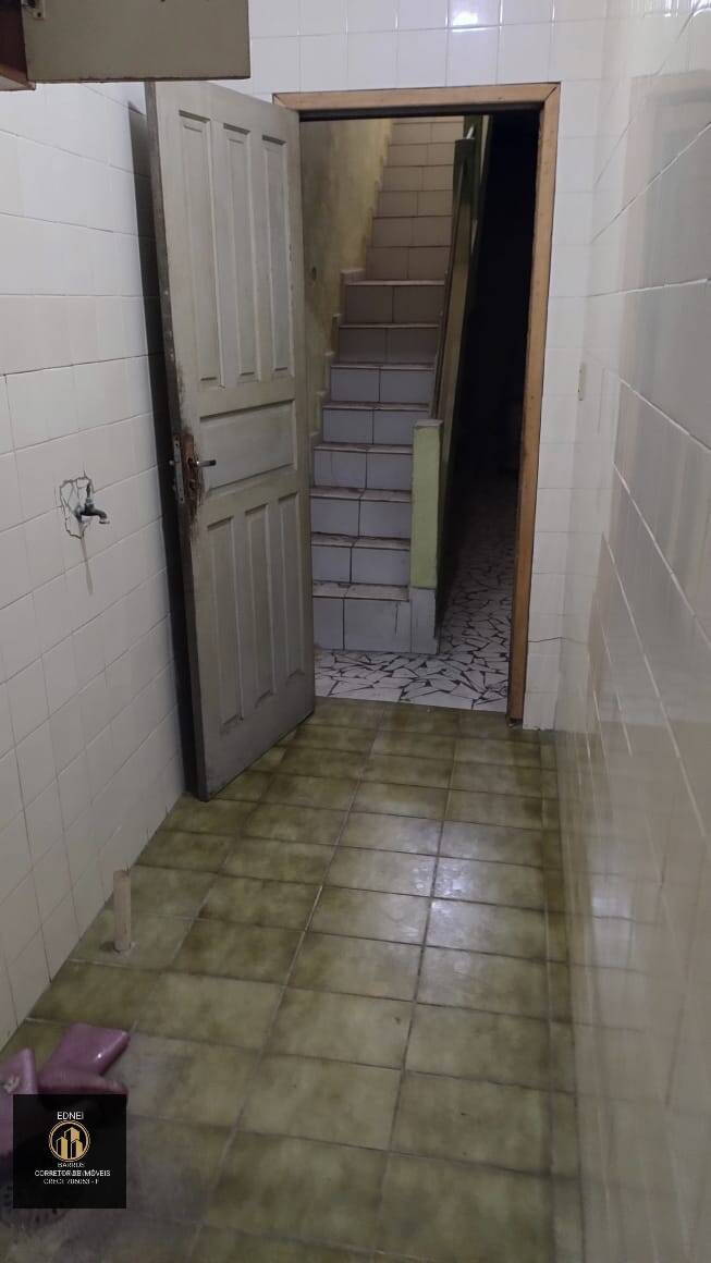 Sobrado à venda com 3 quartos, 360m² - Foto 9