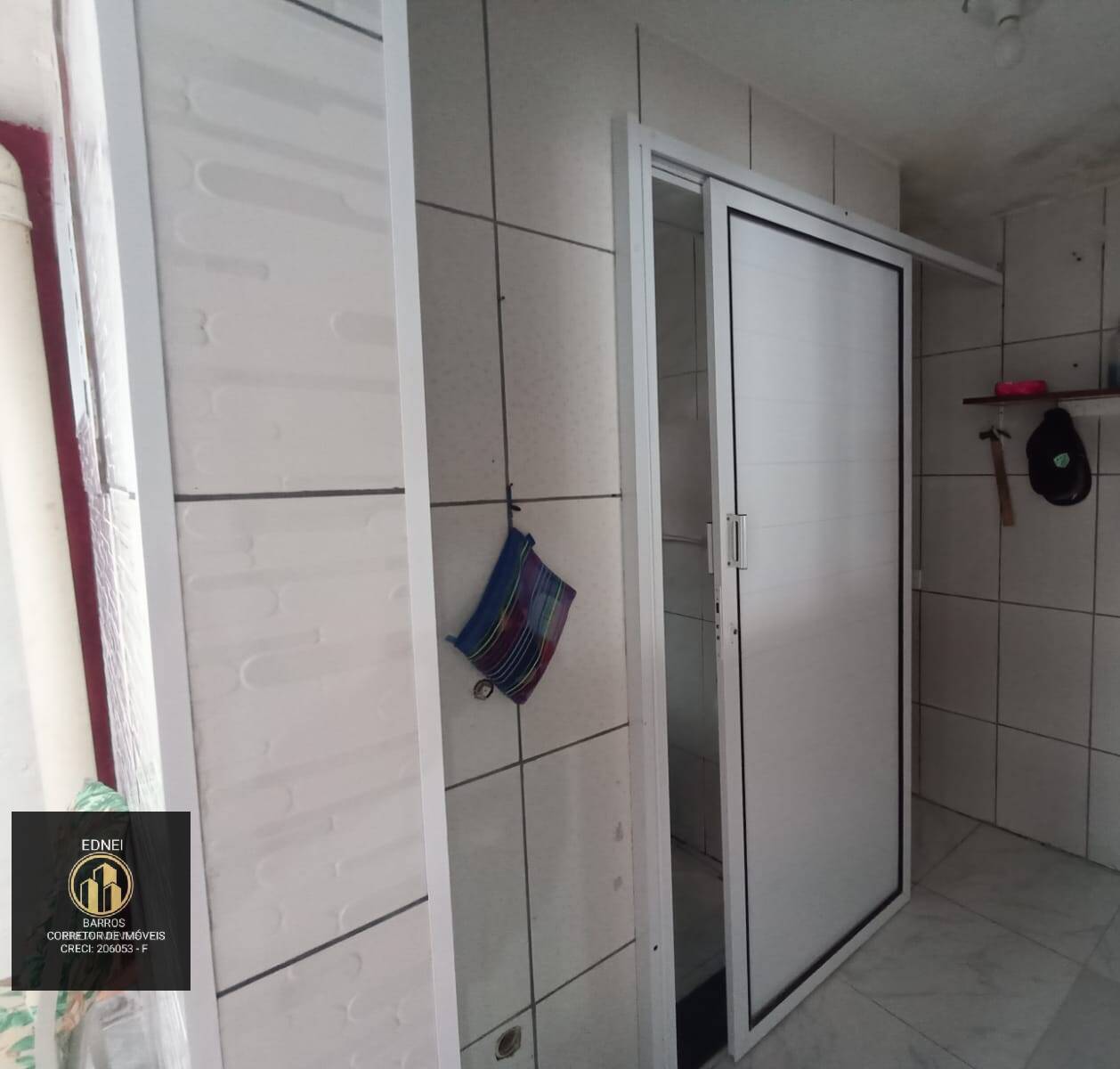 Casa à venda e aluguel com 2 quartos, 240m² - Foto 16