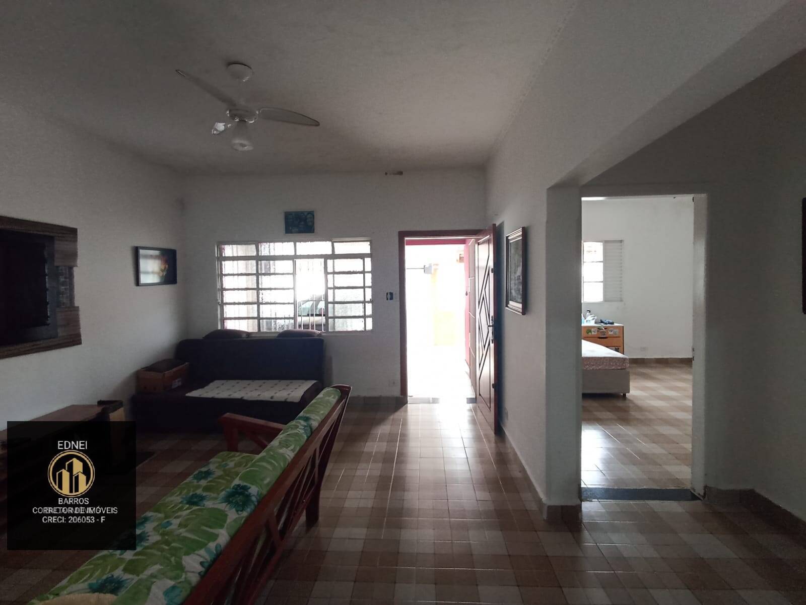 Casa à venda e aluguel com 2 quartos, 240m² - Foto 23