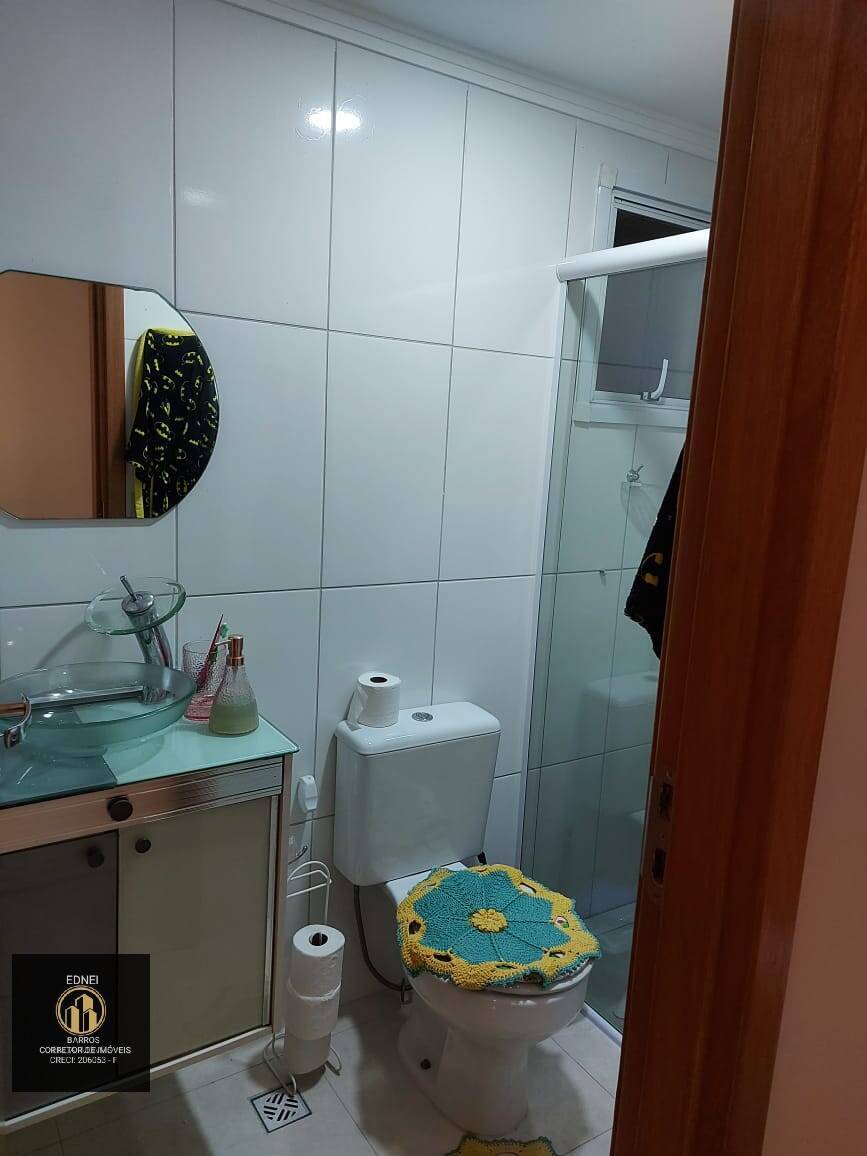 Apartamento à venda com 2 quartos, 68m² - Foto 9