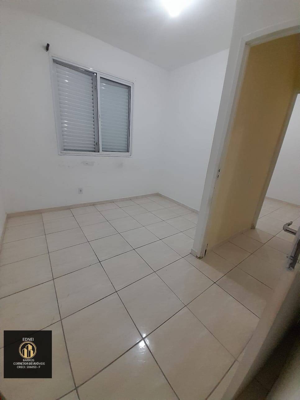 Apartamento à venda com 3 quartos, 59m² - Foto 1