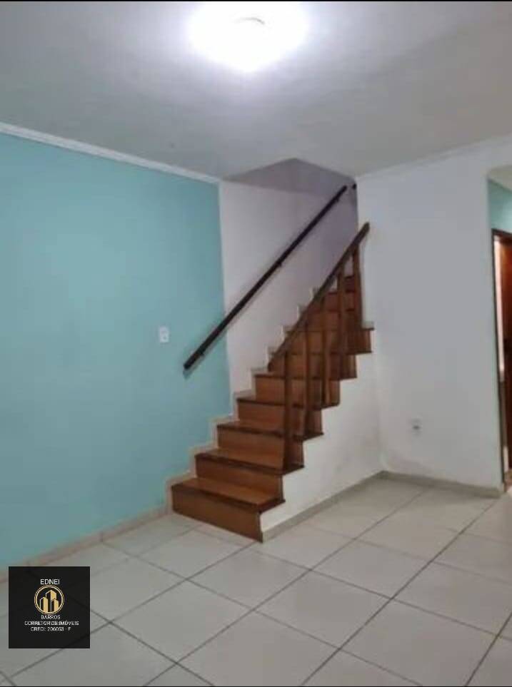 Sobrado à venda com 2 quartos, 96m² - Foto 4