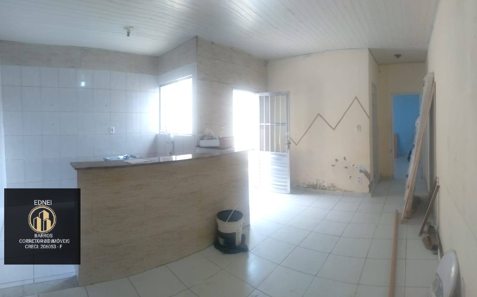 Apartamento à venda com 2 quartos, 150m² - Foto 2