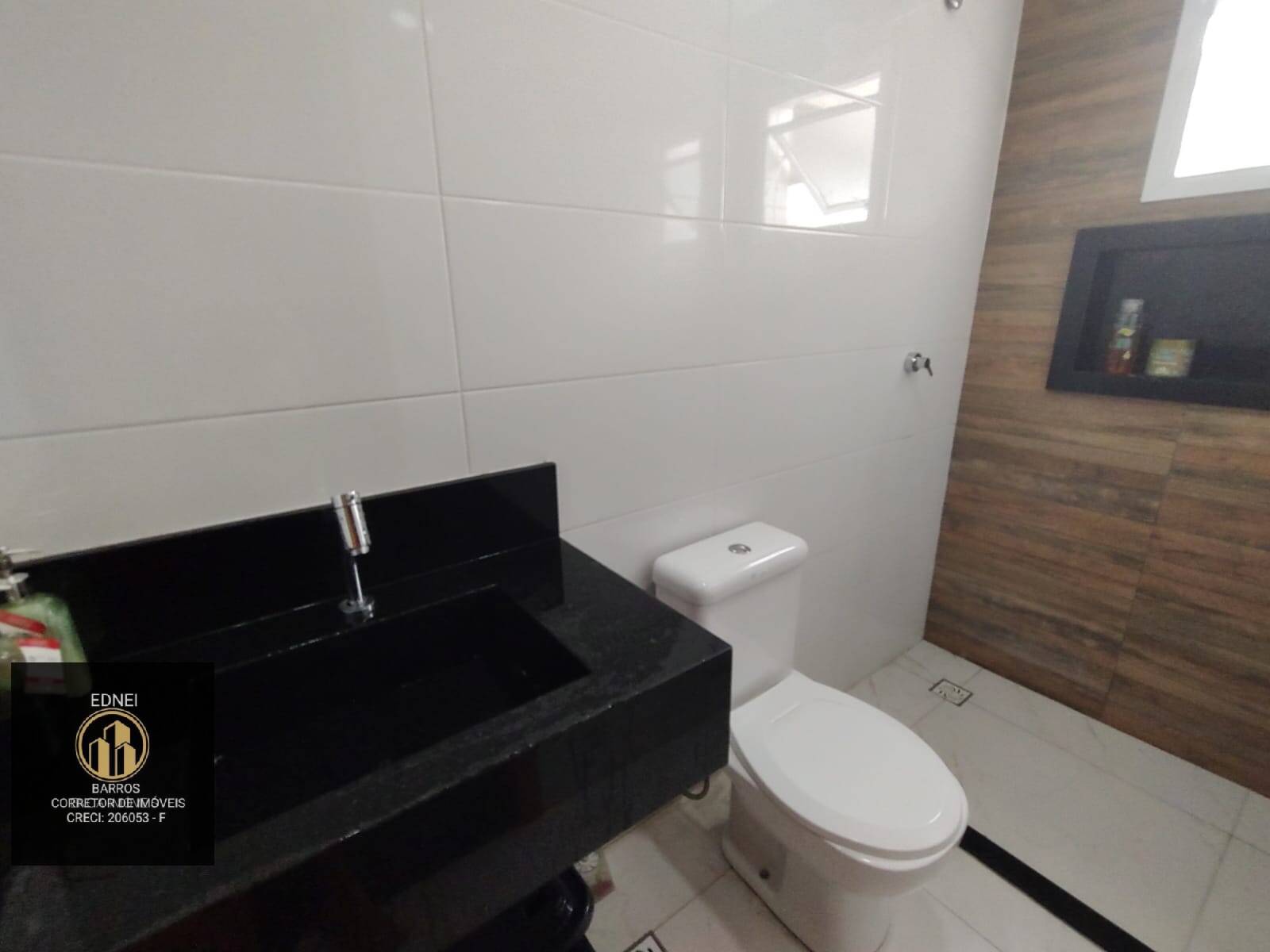 Apartamento para alugar com 3 quartos, 109m² - Foto 17