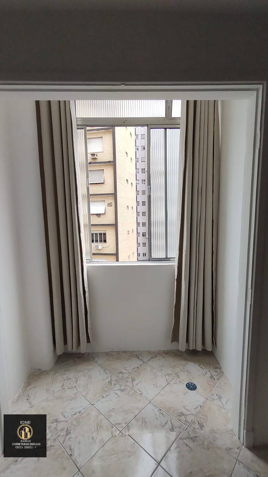 Apartamento à venda com 1 quarto, 27m² - Foto 8