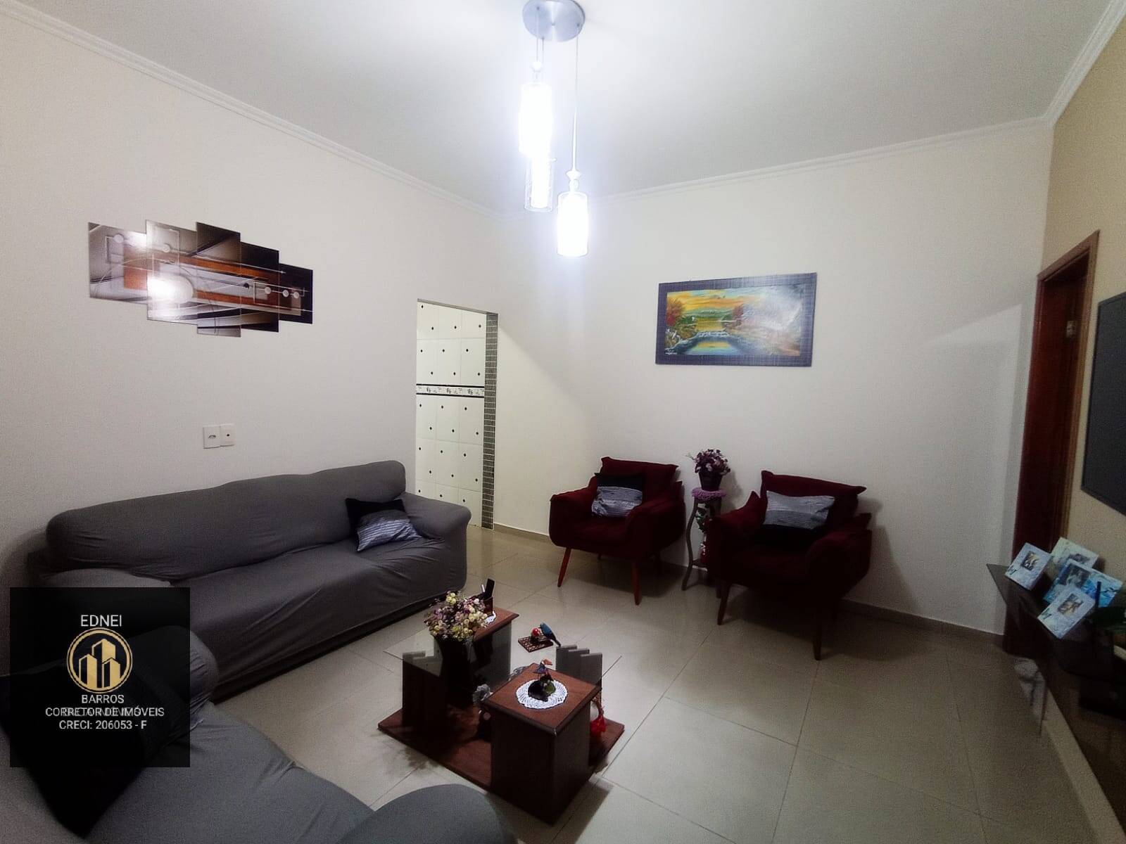 Casa à venda com 3 quartos, 90m² - Foto 10