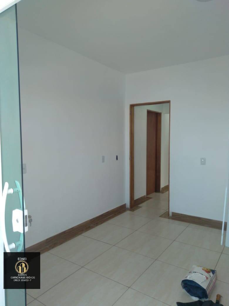 Casa à venda com 2 quartos, 81m² - Foto 26