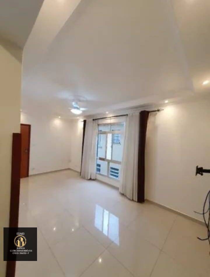 Apartamento para alugar com 2 quartos, 100m² - Foto 2