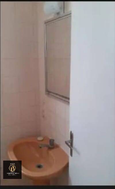 Apartamento para alugar com 1 quarto, 55m² - Foto 9